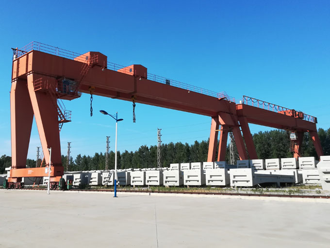 mge40+40t門(mén)式起重機(jī)